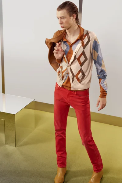 Look 12